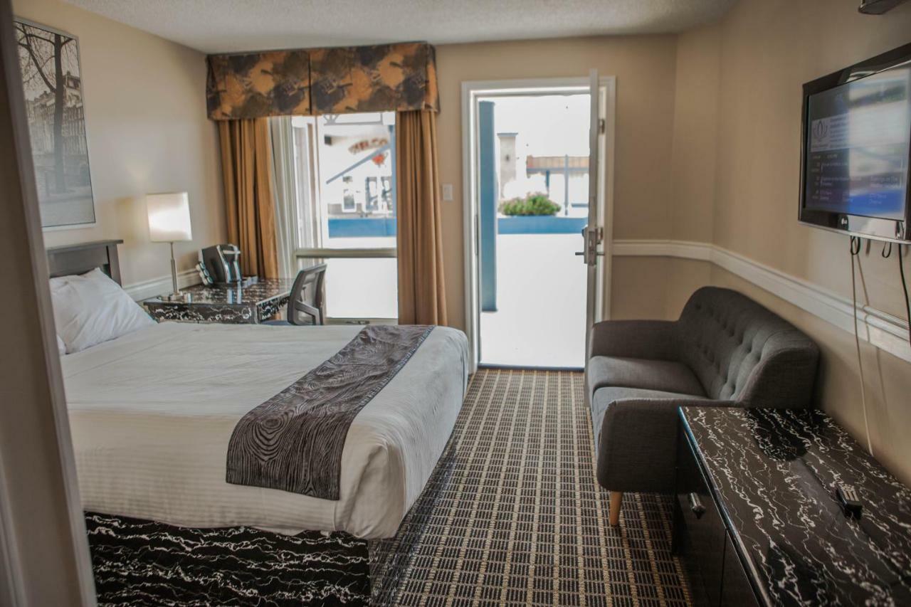 Canadian Motel נורת' בטלפורד מראה חיצוני תמונה