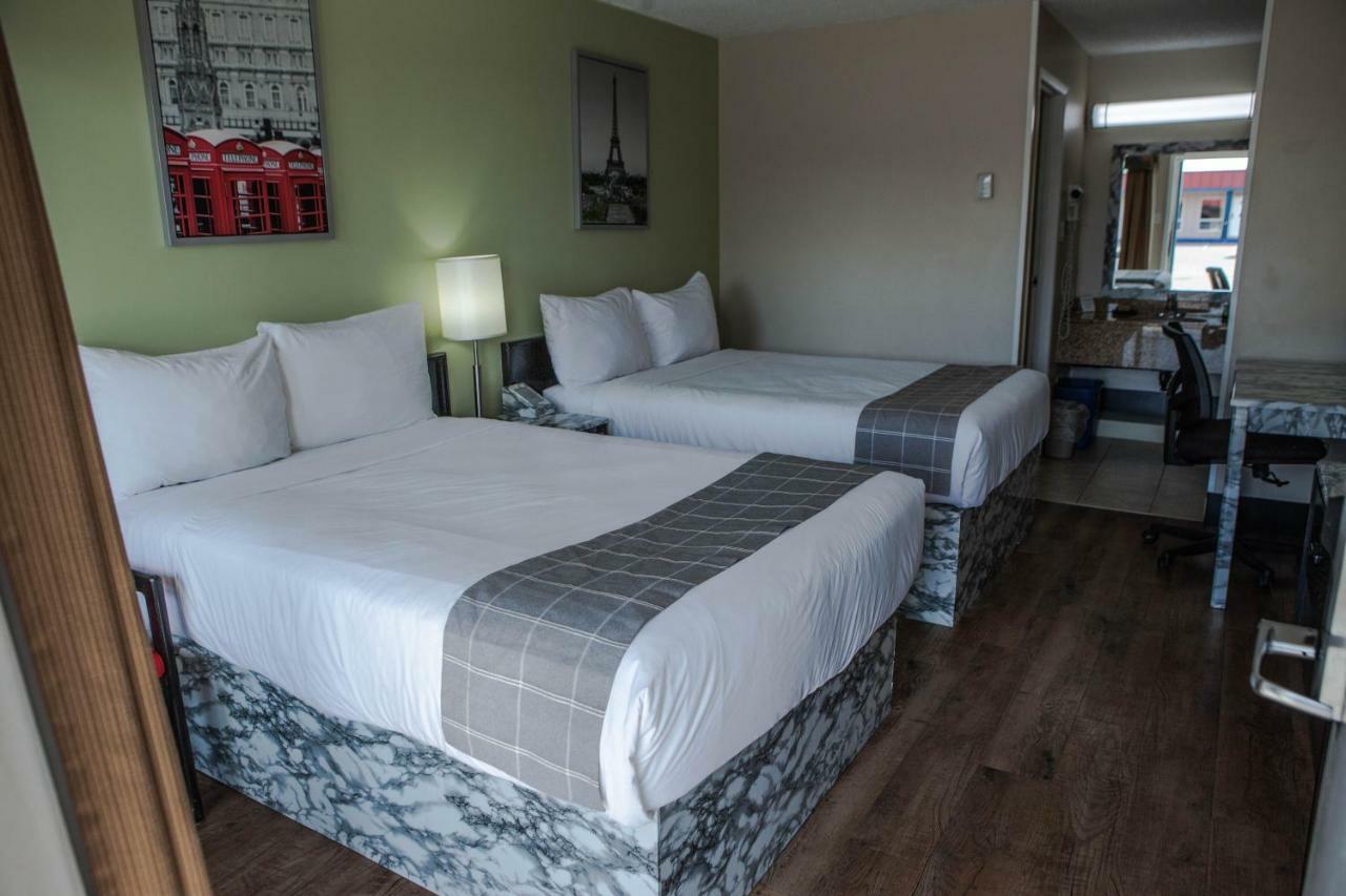 Canadian Motel נורת' בטלפורד מראה חיצוני תמונה